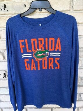 Fanatics blue  Florida Gators Logo long Sleeve Tee size large